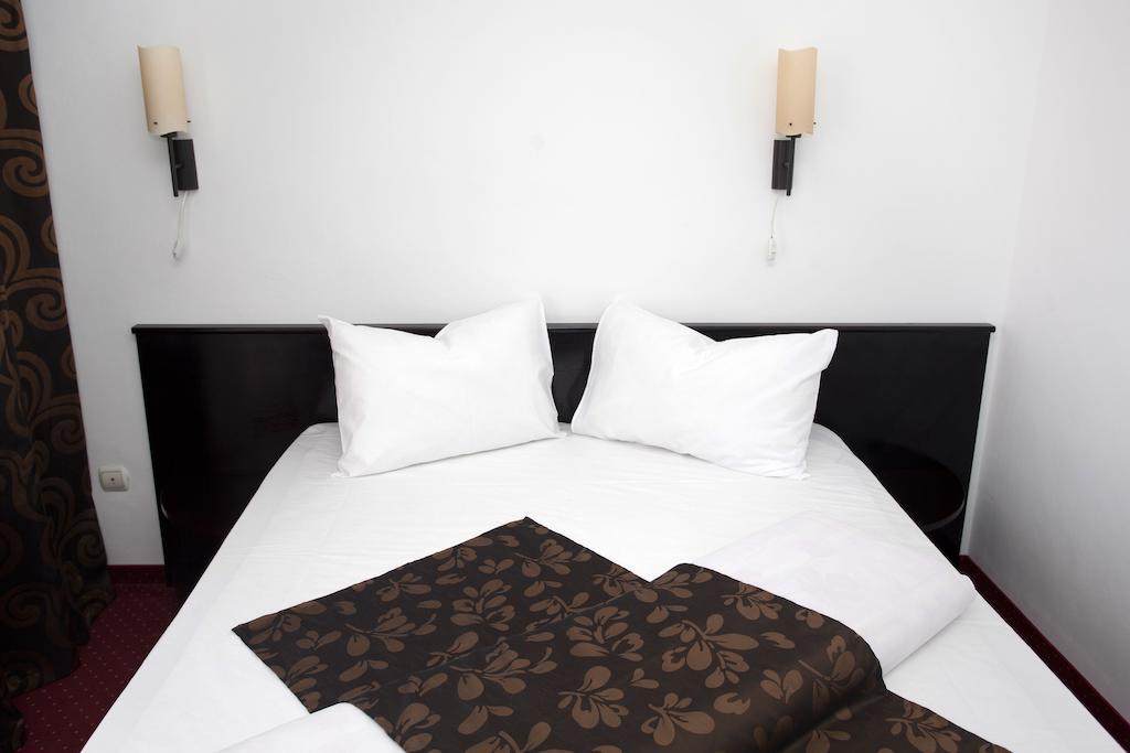 Hotel Terra Gran Varadino Esterno foto