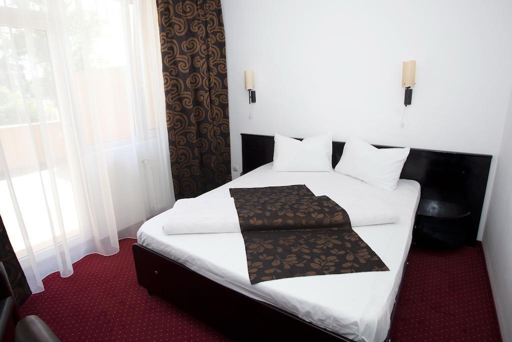 Hotel Terra Gran Varadino Esterno foto