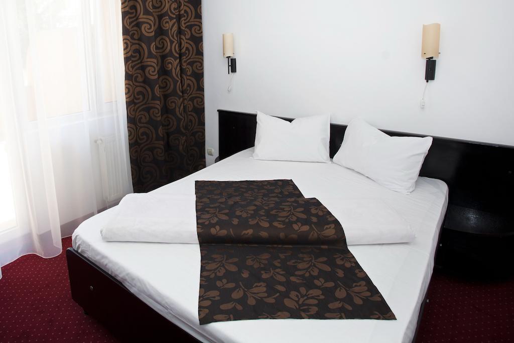 Hotel Terra Gran Varadino Esterno foto