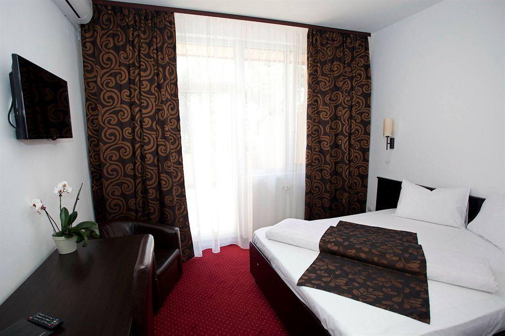 Hotel Terra Gran Varadino Esterno foto