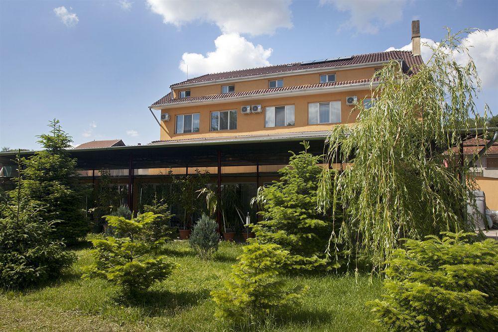 Hotel Terra Gran Varadino Esterno foto