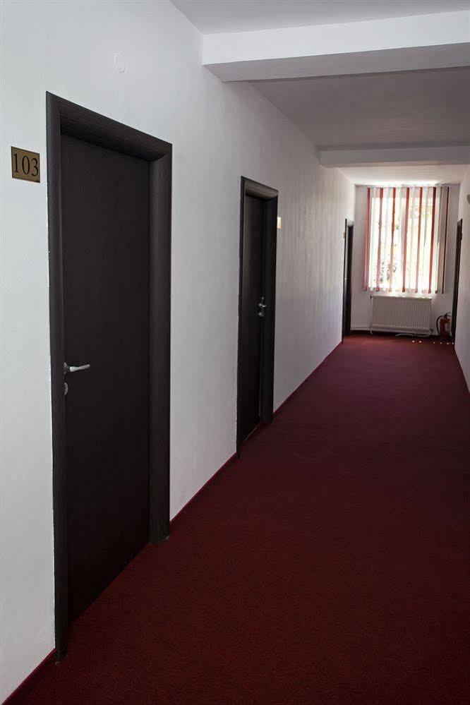 Hotel Terra Gran Varadino Esterno foto