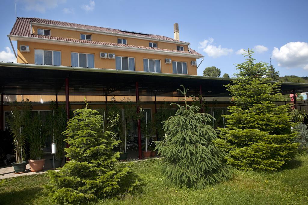 Hotel Terra Gran Varadino Esterno foto