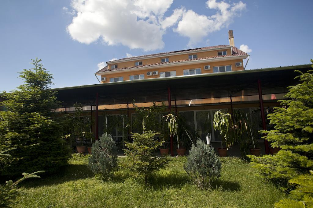 Hotel Terra Gran Varadino Esterno foto