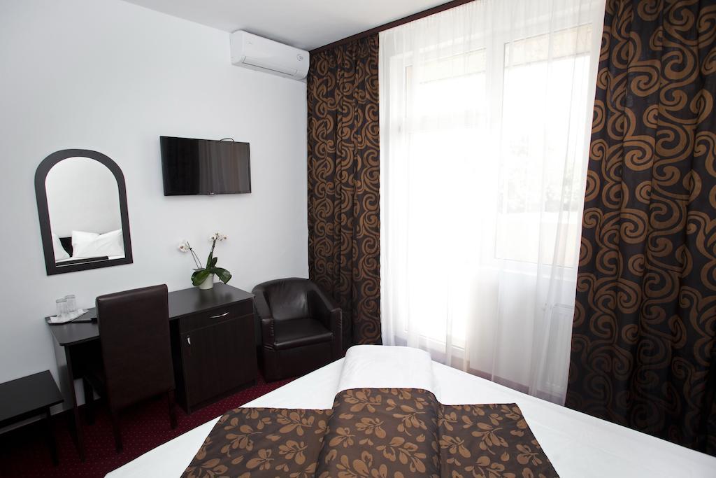 Hotel Terra Gran Varadino Esterno foto